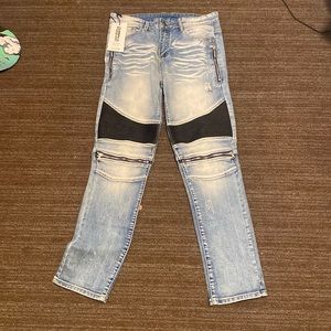 Straight jeans with leather